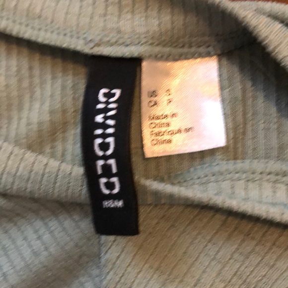 Cute Green Cropped Shirt - Picture 2 of 2